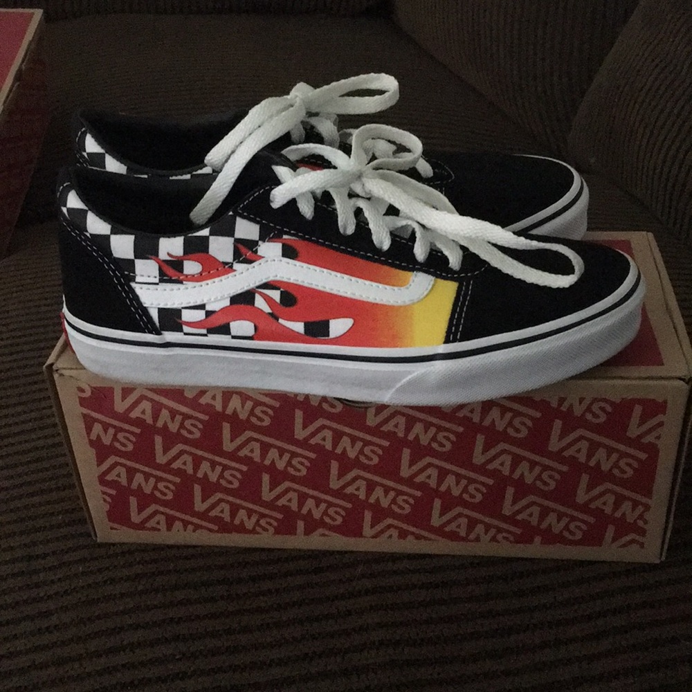 Old skool flame vans - Picture 3 of 4